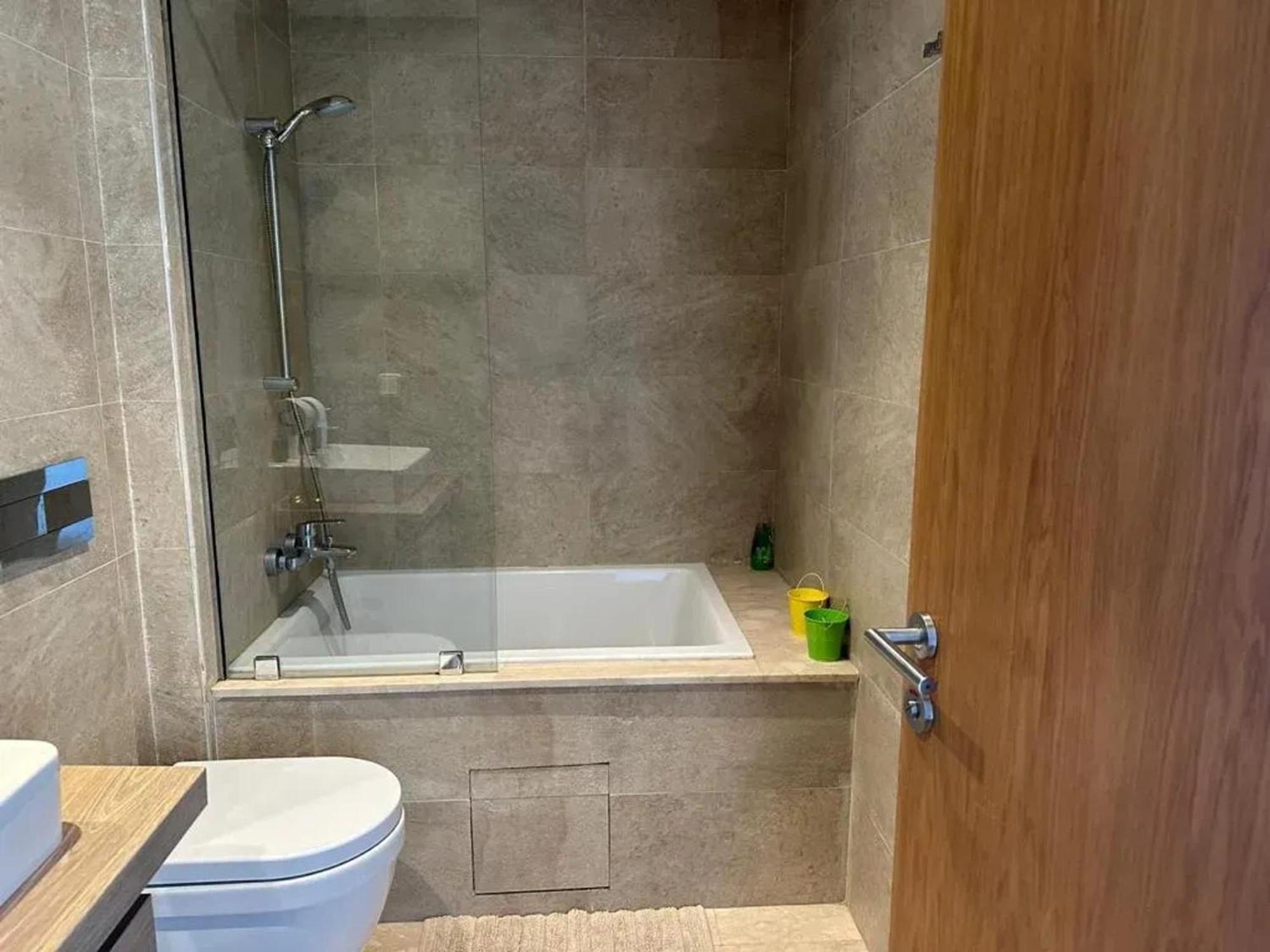 Spacious In With Stunning Sea View Casa Blanca